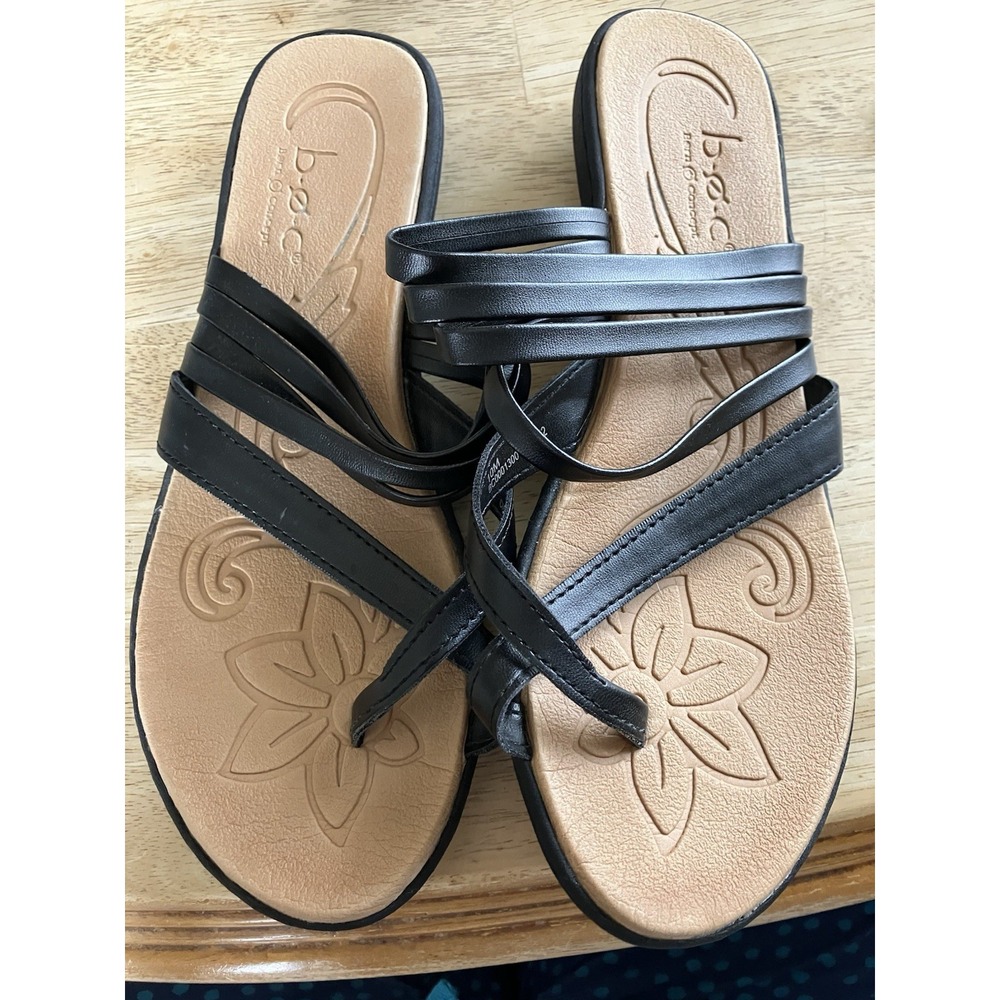Born BOC Black Sandals Faux Leather Strappy‎ Thong Flip Flop toe ring Sz 10